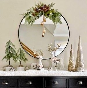 Christmas Entryway Table Decor With Mirror, Simple Entryway Christmas Decor, Christmas Decoration Console Table, Christmas Decor Ideas Buffet Table, Christmas Decor On Entry Table, Christmas Decorations Console Table, Christmas Decor Ideas With Mirrors, Christmas Decor On Console Table, Christmas Decor On Round Table