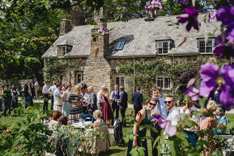 Great Barn Devon wedding: Emma & Kieran - Helen Lisk Photography | Devon wedding & family photographer Devon Wedding, Classy Wedding, Wedding Family, Somerset, Getting To Know, Celebrity Weddings, Cornwall, Family Photographer, Devon