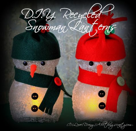 DIY snowman laterns/luminaires from recycled coffee jars - great kids project! Christmas Diy Snowman, Coffee Jar Crafts, Diy Christmas Snowman, Snowman Crafts Diy, Lantern Christmas, Making Cake, Coffee Jars, Bottle Craft, Jar Ideas