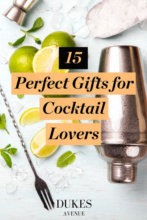 A complete list of cocktail gift ideas which can be used as a part of a cocktail gift set or cocktail gift box - gifts for cocktail lovers that will make it easier to make beautiful cocktails for entertaining friends and family this festive season. Cocktail Gift Box Ideas, Cocktail Shaker Gift Basket, Cocktail Gift Basket Ideas, Cocktail Basket Ideas, Cocktail Basket, Cocktail Box Gift, Gifts For Cocktail Lovers, Cocktail Gift Ideas, Cocktail Kit