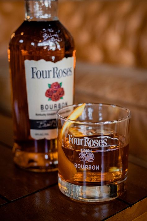 Four Roses Bourbon, Bar Manager, Single Barrel Bourbon, Old Fashioned Drink, Strong Independent, Drinks Alcohol, Bourbon Cocktails, Old Fashioned Cocktail, Dad Bod