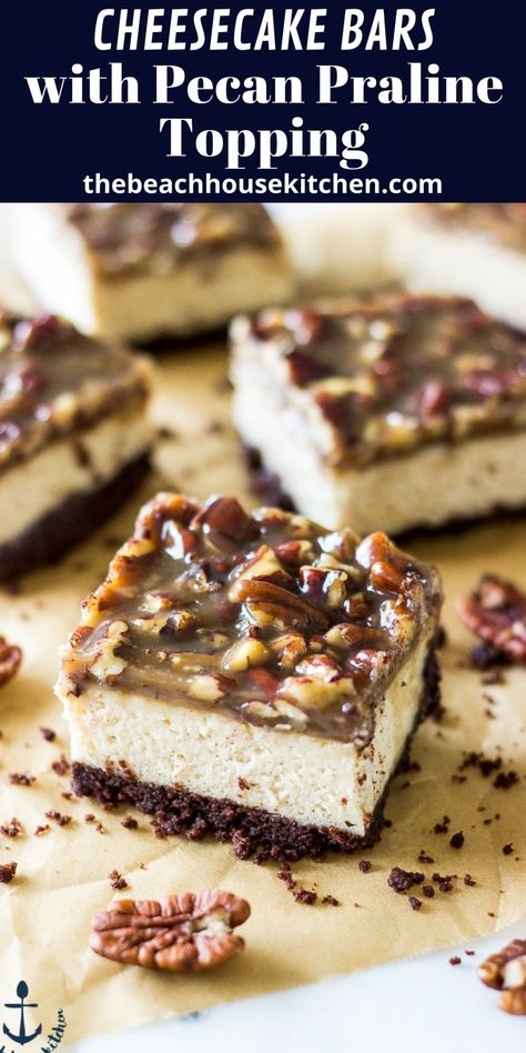 Pecan Praline Topping, Praline Cheesecake, Chocolate Graham Cracker Crust, Easy Toffee, Praline Recipe, Toffee Chocolate, Pecan Praline, Chocolate Chip Bars, Chocolate Graham Crackers