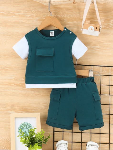 Shorts Summer Outfit, T Shirt Design Template, Kids Dress Wear, Summer Shorts Outfits, Kids Fashion Clothes, Boys Wear, Cool Outfits For Men, Shorts Summer