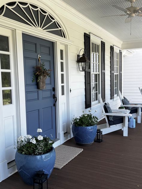 Blue Shutters White House, Hamptons House Exterior, Door Shutters, Shutter Colors, Blue Front Door, Black Shutters, Blue Shutters, Door Colors, Front Porch Design