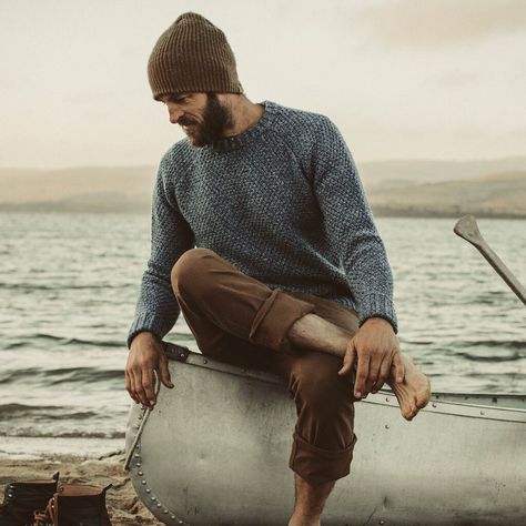 Outdoorsy Men Style, Granola Guy Style, Outdoorsmen Style, Outdoorsy Men, Granola Style, Mens Outdoor Fashion, Outdoorsy Style, Aesthetic Outfits Men, Taylor Stitch