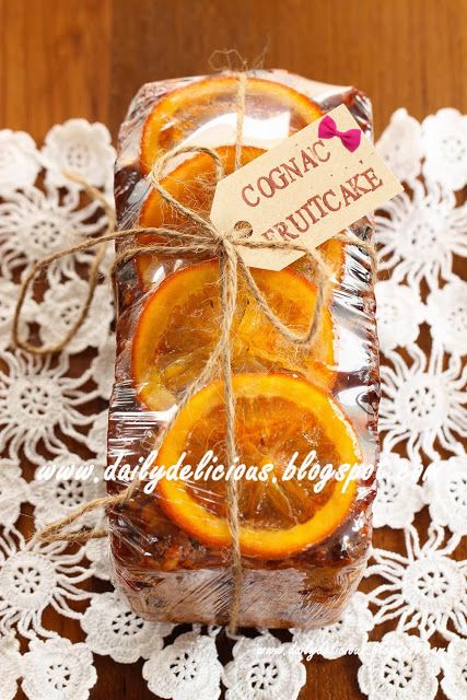 dailydelicious: Cognac Fruit cake: Delicious cake that worth the w... Yummy Cake Recipes, Bake Sale Packaging, Fruit Cake Recipe, Cake Delicious, Dried Fruit Mix, Fruit Cake Christmas, Baking Packaging, Cake Christmas, Fruitcake Recipes