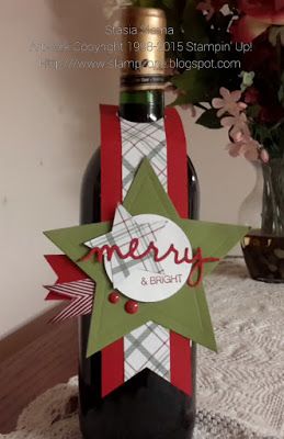 Wine Bottle Toppers Christmas, Wine Bottle Tags Christmas, Stampin Up Christmas Wine Bottle Tags, Wine Tags Diy, Wine Bottle Hanger, Wine Bottle Gift Tags, Wine Gift Tags, Bottle Gift Tags, Wine Bottle Topper