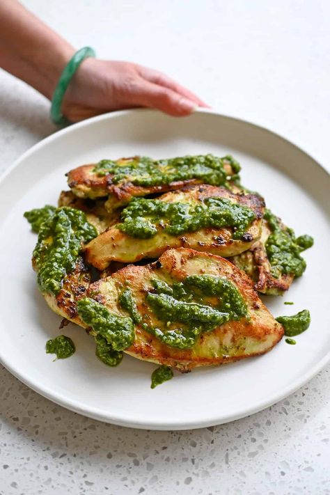 Pesto Chicken Keto Pesto Chicken, Protein Prep, Pesto Chicken Recipe, Easy Paleo Chicken, Paleo Entrees, Paleo Pesto, Paleo Mayo, Homemade Pesto Recipe, Paleo Ideas