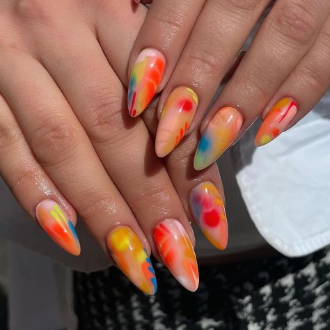 Cute Nails Y2k, Pink Flower Nail Art, Trendy Nails Designs, Nail Art Step By Step, Easy Nail Polish, Trendy Nails Ideas, Pink Flower Nails, Orange Nail Art, Art Step By Step