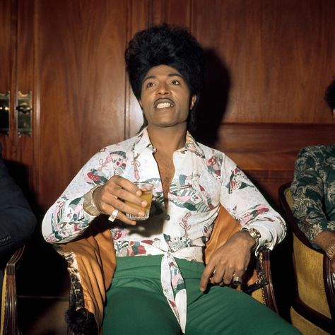 Little Richard Made Male Vanity Look Like the Coolest Thing in the World | GQ Danny Jones, Little Richard, Black Entertainment, James Brown, Performance Artist, Pompadour, Music Legends, Purple Rain, Hendrix