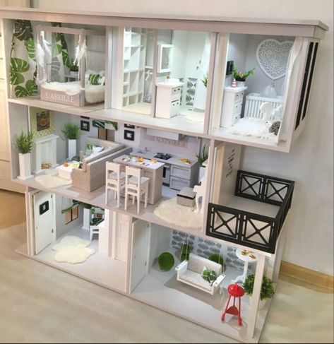 Home Made Barbie House, Doll House Design Ideas, Barbie Doll House Makeover, Barbie House Makeover, Modern Barbie House, Homemade Barbie House, Modern Doll House, Best Doll House, Barbie Doll Houses