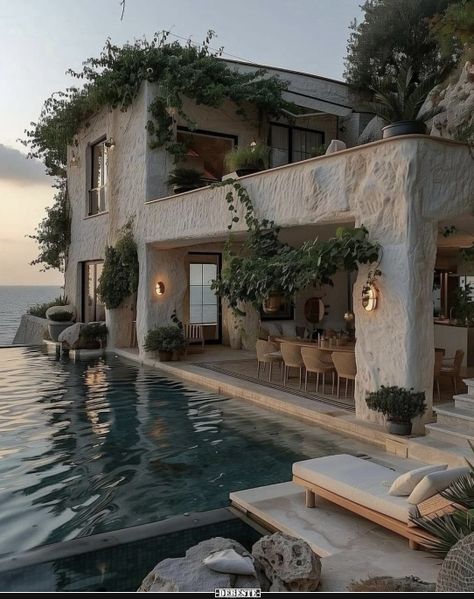 House By The Sea Interior, Gorgeous Houses Interior, House Goals Interior, Pretty Houses Interior, Dream Home Design Exterior, House Inspo Aesthetic, Vacation House Design, House With Big Windows, Hydrangea House