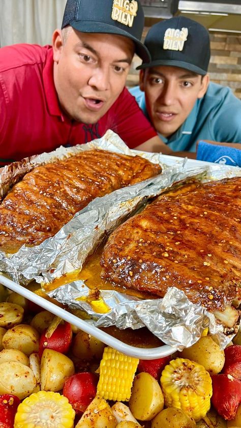 Costillitas al horno la comida del carnalillo | Costillitas al horno la comida del carnalillo | By Algo Bien | Facebook Bbq Rub, Beef Recipes Easy, Pork Ribs, Bbq Sauce, Mexican Food, Meat Recipes, Mexican Food Recipes, Beef Recipes, Food Videos