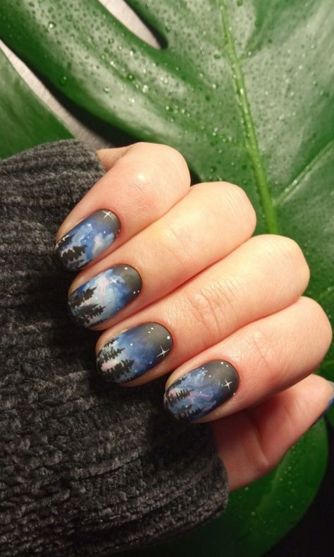 Gel Nails Dark Skin 17 Ideas: Embrace Your Beautiful Skin Tone Forest Theme Nails, Campfire Nails, Outdoorsy Nails, Cabin Nails, Vacation Nails Long, Camping Nails Designs, Mountain Nails Designs, Vacation Nails 2023, Outdoor Nails