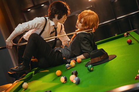 Chuuya X Dazai Cosplay, Bungou Stray Dogs Cosplay, Save Money For A House, Soukoku Cosplay, Chuuya And Dazai, Inside The Car, Snk Cosplay, Dazai Bungou Stray Dogs, Body Reference Poses