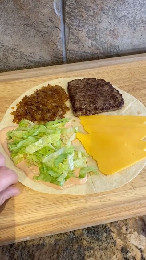 Wraps Recipes Easy, Healthy Recipes Easy Snacks, Tortilla Wraps, Wrap Recipes, Good Healthy Recipes, Healthy Meal Prep, Interesting Food Recipes, Tortillas, Easy Snacks