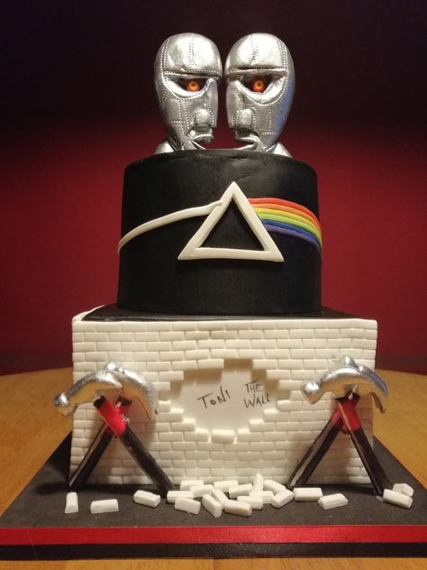 Pink Floyd Cake, Pink Floyd Ideas, Pink Floyd More, Stuff To Do With Friends, Music Cakes, Pastel Top, Pink Floyd Art, Moms 50th Birthday, Bday Cake Ideas