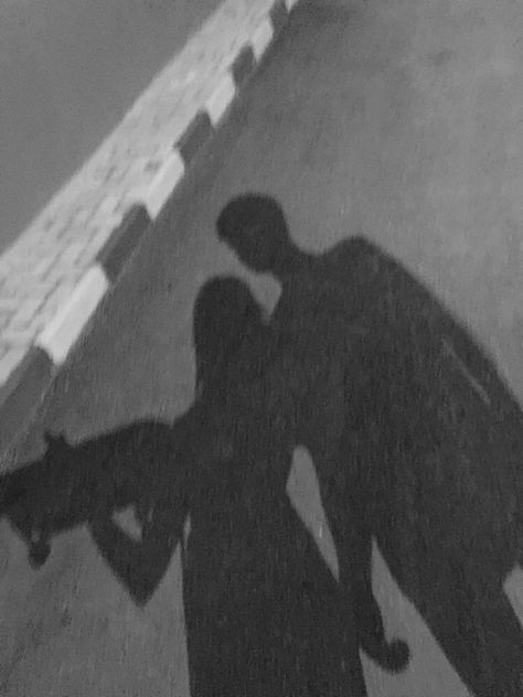 #lovequotes #coupleshoot #aesthetic #aestheticedits #aesthetictumblr #shadow #aestheticoutfit #skate #skateboard #skateboarding Skate Couple Aesthetic, Skateboard Couple Aesthetic, Skater Aesthetic Pictures, Skater Couple Aesthetic, Skate Couple, Jonaxx Characters, Skateboard Couple, Skateboarding Couples, Skater Couple