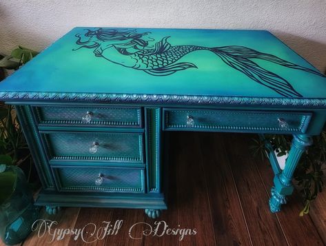 Mermaid Vanity Ideas, Mermaid Vanity, Mermaid Painted Furniture, Beachy Furniture, Antique Furniture Makeover, Disney Furniture, Painted Furniture Designs, Mermaid Wall Decor, Furniture Remodeling