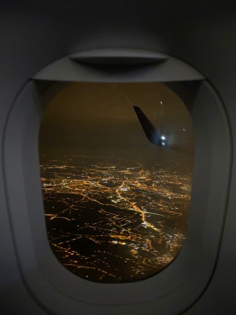 #view #airplane #window #aesthetic #aestheticview #holiday #poland #window #airplanewindow #kraków #cracov View Out Of Plane Window, Airplane Window Aesthetic, Window View Night, Plane Window View, Window Aesthetic, Station Eleven, Airplane Window View, Pink Glitter Wallpaper, Plane Window