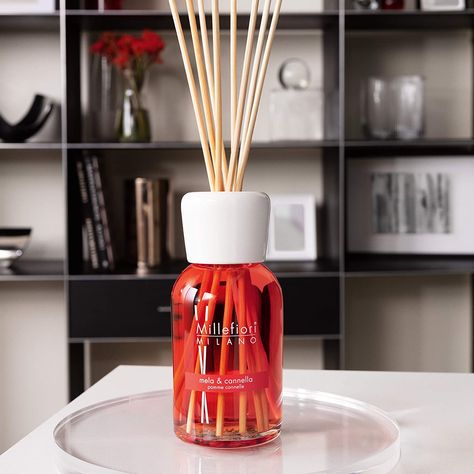 Mela & Cannella – Spicy cinnamon note faded by sweet and fruity green apple notes. Shop now: www.millefiori.co.za . #millefiori #southafrica #home #office #fragrance #homescents #reeddiffuser #sophisticated #personality #sweet #fruity #apple #cinnamon #spicy Stick Diffuser, Reed Diffuser Packaging, Apple Notes, Reed Diffusers, Home Scents, Aroma Diffuser, Green Apple, Reed Diffuser, Home Fragrance