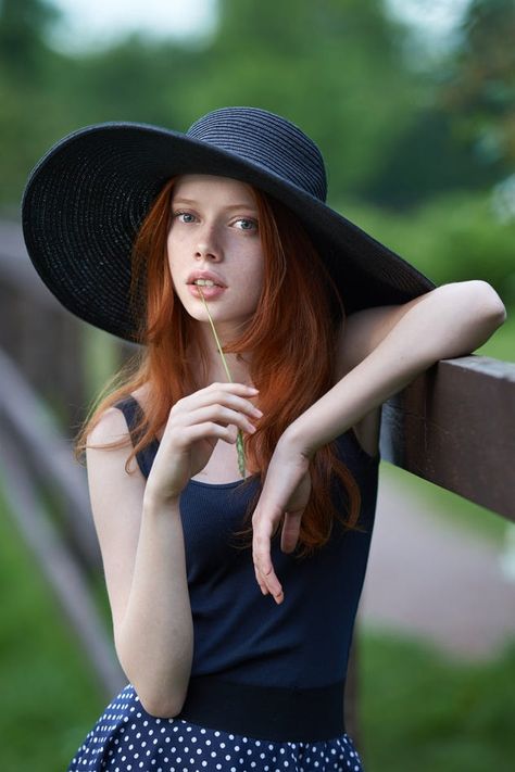 ***** by Alexander Vinogradov on 500px Red Hair Blue Eyes, Red Hair Woman, Female Character Inspiration, Elegant Hats, Redhead Girl, Portrait Girl, Redheads, Red Hair, Hats For Women