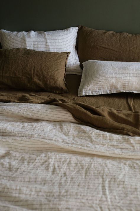 Olive + Olive Pinstripe Reversible Duvet Cover Set - Super King Brown Earth Tone Bedroom, Linen Sheets Bedroom Inspiration, Earthy Bedspread, Brown Linen Bedding, Linen Duvet Cover Bedroom, Brown Bedding Aesthetic, Earthy Bedding, Monochrome Bedding, Brown Bedding