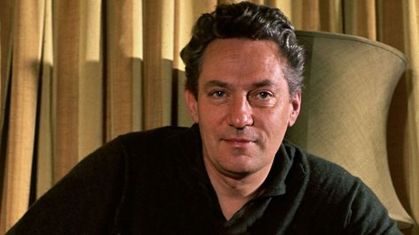 Roy Plomley's castaway is actor Peter Finch The Nun's Story, Peter Finch, Modern Feminism, Girl With Green Eyes, Oscar Award, Moving To Australia, Anchorman, Frank Miller, Australian Actors