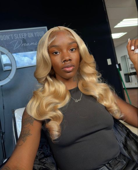 Toned Blonde Hair Black Women, 613 Middle Part Buss Down, 613 On Dark Skin Black Women, Short Blonde Wigs For Black Women, Blonde Wig On Brown Skin, Toned Blonde Wig Black Women, Blonde Quick Weave Black Women, 613 Toned Wig, Blonde Wig On Dark Skin Women