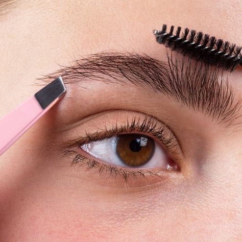 How To Grow Thicker Brows, According To Pros - SHEfinds Thicker Brows, Grow Eyebrows Thicker, Eyebrow Serum, Thick Brows, Eyebrow Growth, Thick Eyebrows, Before The Wedding, Hair Growth Serum, Stimulate Hair Growth