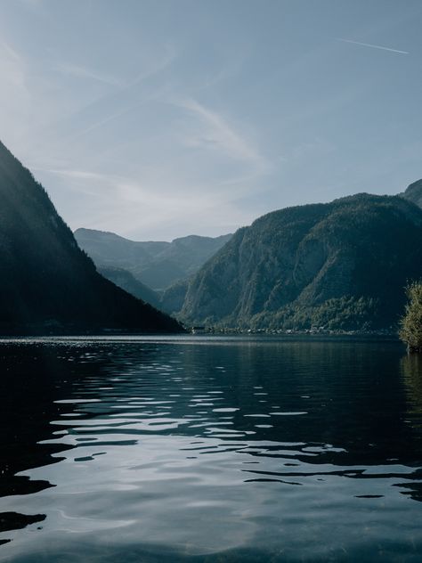 View over the silent lake in green and blue tones Nature Poster, Nature Posters, Beautiful View, Green Tones, The Shining, Movie Photo, Travel Pictures, Mountain View, Beautiful Views