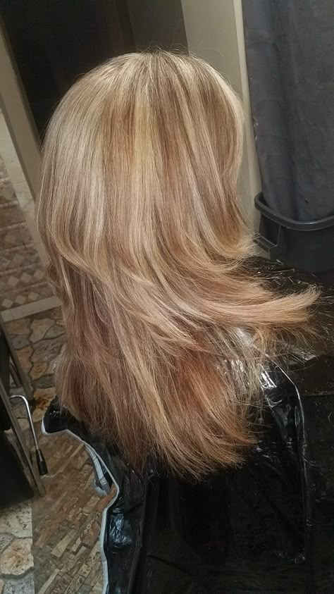 Blond Bleach Highlights, Blonde Chunky Highlights On Blonde Hair, Blonde Hair Chunky Highlights, Blonde Hair With Chunky Lowlights, Chunky Highlights Blonde Hair, Chunky Blonde Highlights On Blonde Hair, Chunky Lowlights For Blondes, Pigeon Hair, High And Low Lights Hair Blonde