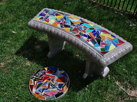 Here is a stained glass inlaid garden bench. A touch of color anyday to a garden or porch. Mosaic Bench, Mosaic Furniture, Mosaic Birdbath, Outdoor Garden Bench, Cement Garden, Mosaic Garden Art, Concrete Bench, Mosaic Tile Art, Concrete Garden