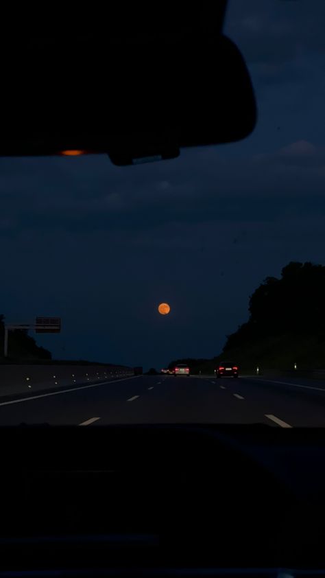 #moon #fullmoon #night #driving Driving Night Aesthetic, Night Drive Wallpaper, Driving Aesthetic Night, Aesthetic Night Drive, Late Night Car Aesthetic, Night Driving Aesthetic, Cars At Night Aesthetic, Driving At Night Aesthetic, Late Night Drive Aesthetic