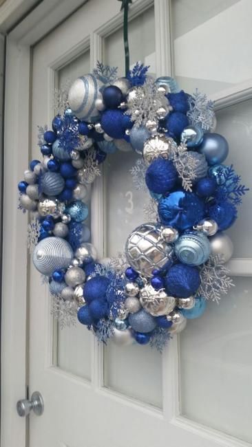 Silver Blue Christmas Color Combinations, Winter Inspired Holiday Decor Ideas Blue And Silver Wreaths Diy Christmas, Blue And Silver Wreath, Blue Silver Christmas Decorations, Blue Christmas Wreath Ideas, Blue Christmas Wreaths, Christmas Blue And Silver, Blue And Silver Christmas Wreath, Blue Christmas Wreath, Blue And Silver Christmas