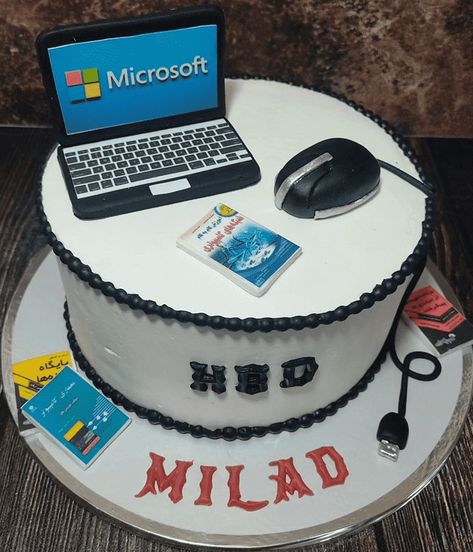 Computer Birthday Cake Ideas Images (Pictures) Computer Theme Cake, Computer Cake Design, Computer Birthday Cake, Computer Birthday, Computer Cake, 80 Birthday, Roblox Cake, Marvel Cake, 80 Birthday Cake