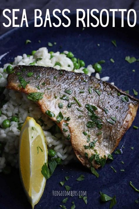 Sea Bass With Risotto, Risotto With Peas, Light Pasta Dishes, Light Soups, Spring Food, Risotto Recipe, Savoury Recipes, Risotto Recipes, Fall Food