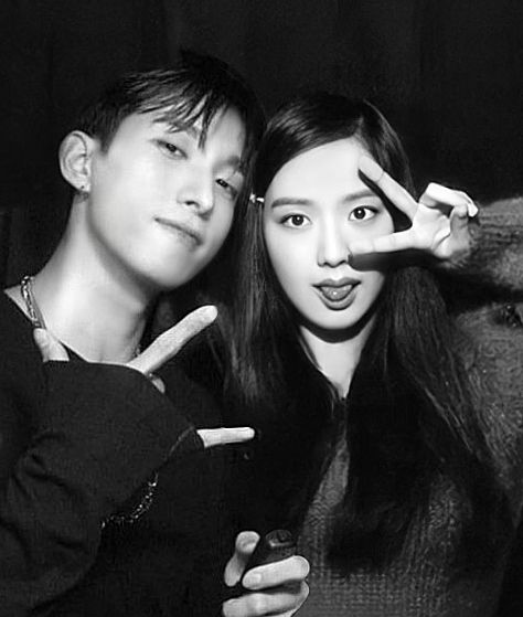 #seokmin #jisoo #blackpink #seventeen Blackpink Friendship, Seventeen Dk, Kpop Random, Male Idols, Joshua Hong, Jisoo Blackpink, Keep Running, Ji Soo, Blackpink Jisoo