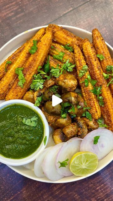 South Indian Starters, Indian Food Dishes, Indian Quick Recipes, Babycorn Recipes Starter, Mushroom Starter Recipes, Babycorn Chilli, 2 Min Snacks Recipe, Indian Vegetarian Snacks Recipes, Non Veg Recipes Indian