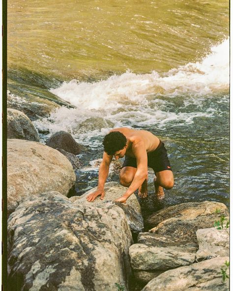 down by the river! #35mm nikon n90s | ektar 100 Ektar 100, The River, Nikon, The 100, Film, Photographer