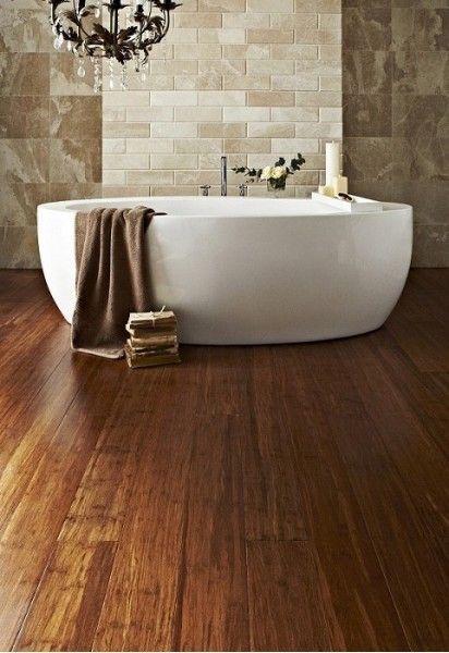 All You Need to Know About Bamboo Florring - Pros and Cons homesthetics (14) Flooring In Bathroom, Interesting Flooring, Engineered Bamboo Flooring, Hardwood Floor Colors, Modern Flooring, Hardwood Floors Dark, Bamboo Bathroom, Wood Floors Wide Plank, Solid Wood Flooring