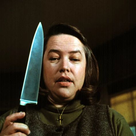 Misery Stephen King, Misery Movie, Horror Movie Scenes, Character Types, Movie Shots, Scream Queens, Horror Movie Characters, Horror Music, Horror Characters