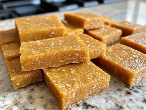 Banana Pumpkin Dog Treats, Banana Dog Treats Homemade, Banana Dog Treats, Pet Recipes, Animal Treats, Banana Bars, Pumpkin Dog Treats, Dog Treats Homemade Recipes, Pumpkin Banana