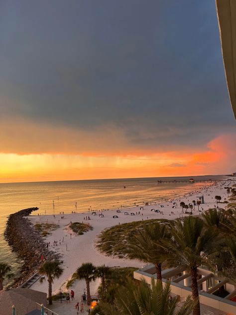 #beach #travel #aesthetic #clearwaterbeach #summer #skies Clearwater Beach Aesthetic, Widget Nature, Summer Skies, Clearwater Beach, Sunshine State, Beach Travel, Beach Aesthetic, Miami Florida, Travel Aesthetic