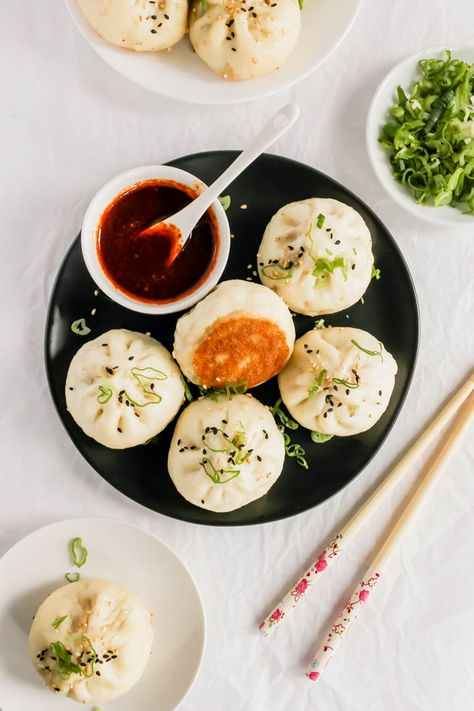 Bao Dumplings, Sheng Jian Bao, Chinese Buns, Pan Fried Dumplings, Xiao Long Bao, Baking Buns, Best Chinese Food, Chinese Dumplings, Content Plan