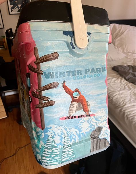 Painted Coolers For Guys, Frat Coolers Ideas Formal, Frat Coolers Ideas, Vodka Redbull, Bored Activities, Bf Christmas, Nola Cooler, Formal Coolers, Formal Cooler Ideas