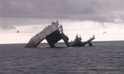 Nordmeer Shipwreck Lake Huron Great Lakes Shipwrecks, Great Lakes Michigan, Ship Wrecks, Sailing Ship Model, Michigan History, Pirate Ships, Michigan Vacations, The Great Lakes, Lake Huron