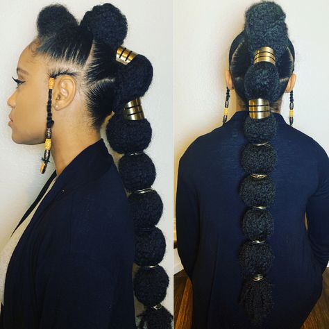 Bubble Faux Hawk, Elegant Hairstyles Wedding, Curly Hairstyles Type 4, Black Hairstyles Curly, Curly Hairstyles Simple, Hair Bubble Braids, Hairstyles Type 4 Hair, Afro Hair Bun, Natural Hair Ponytail