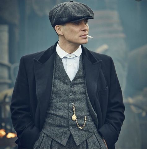 Shelby Thomas, Peaky Blinders Poster, Peaky Blinders Wallpaper, Peaky Blinders Gifts, Peaky Blinders Thomas, Peaky Blinders Tommy Shelby, Tommy Shelby, Men Photoshoot, Cillian Murphy