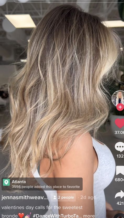 Highlights With Root Melt, Dishwater Blonde Balayage, Streaky Blonde Highlights, Natural Balyage, Olive Skin Blonde Hair Brown Eyes, Subtle Blonde Balayage, Subtle Highlights For Dirty Blonde Hair, Low Maintenance Blonde Balayage, Low Maintenance Blonde Hair Balayage